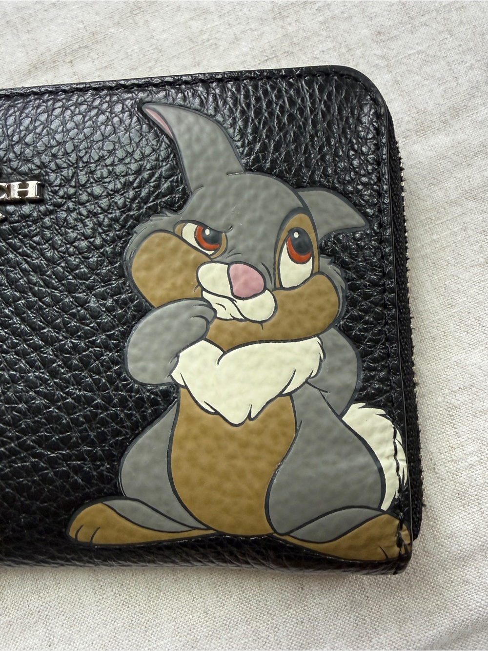 🔥🐰RARE Disney X Coach Medium Black Leather Zip Around Wallet w/ Thumper f/ Bambi - Picture 3 of 16